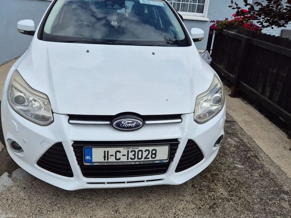 Ford Focus Hatchback, Diesel, 2011, White