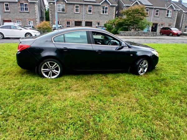 Opel Insignia MPV, Diesel, 2013, Black