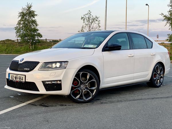 Skoda Octavia Hatchback, Diesel, 2016, White