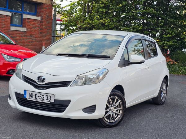Toyota Vitz Hatchback, Petrol, 2014, White