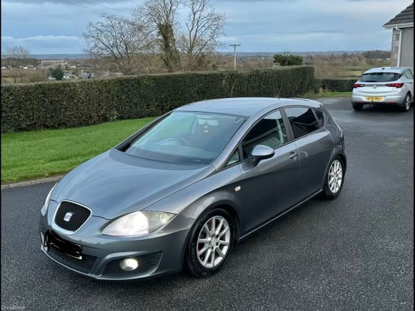 SEAT Leon Hatchback, Diesel, 2012, Grey