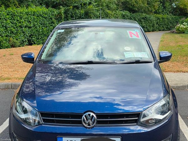 Volkswagen Polo Hatchback, Petrol, 2013, Navy