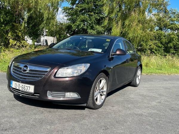 Opel Insignia MPV, Diesel, 2012, Brown