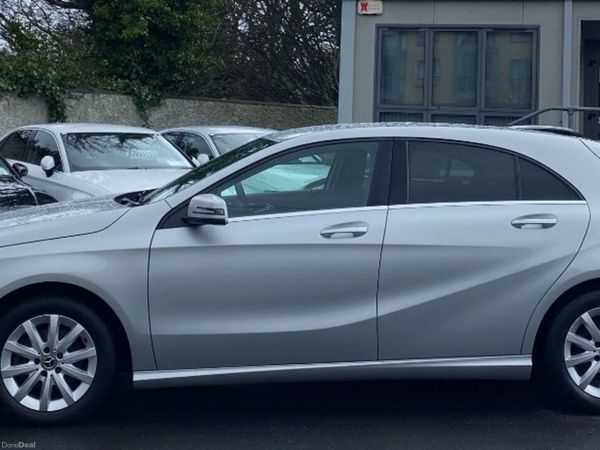 Mercedes-Benz A-Class Hatchback, Petrol, 2015, Silver