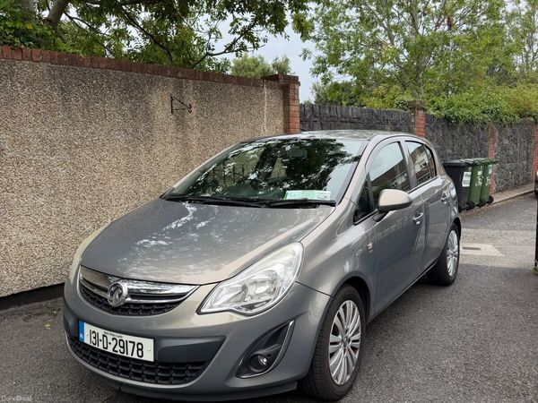 Vauxhall Corsa Hatchback, Petrol, 2013, Brown