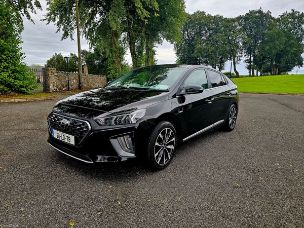 Hyundai IONIQ Hatchback, Petrol Plug-in Hybrid, 2021, Black