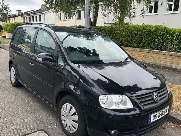 Volkswagen Touran MPV, Petrol, 2005, Black