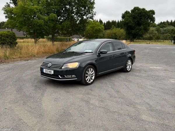 Volkswagen Passat Saloon, Diesel, 2013, Grey