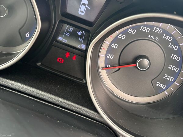 Hyundai i30 MPV, Diesel, 2013, Grey