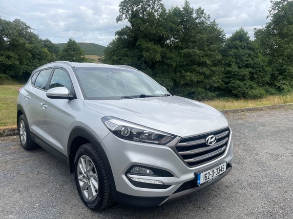 Hyundai Tucson SUV, Diesel, 2016, Silver