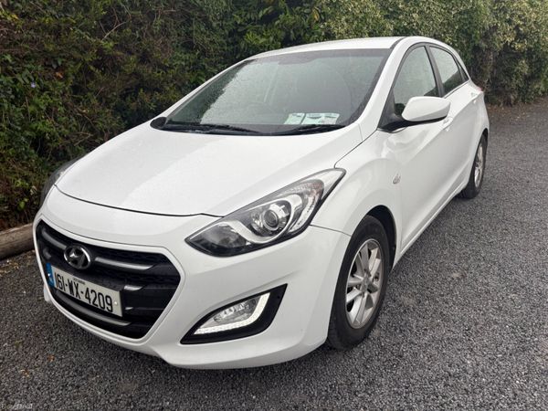 Hyundai i30 Hatchback, Diesel, 2016, White