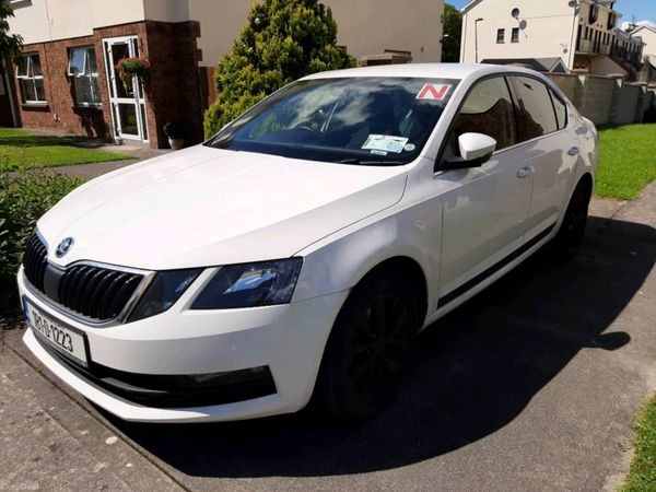 Skoda Octavia Saloon, Petrol, 2018, White