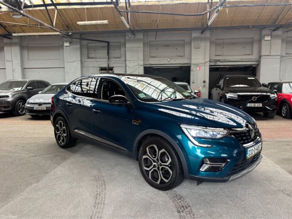 Renault Arkana Hatchback, Petrol, 2023, Blue