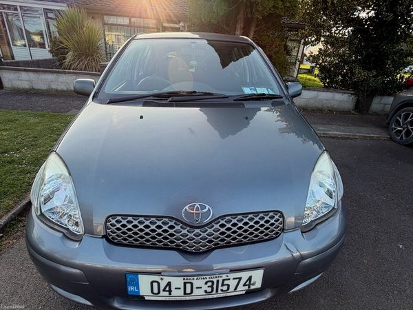Toyota Yaris Hatchback, Petrol, 2004, Blue