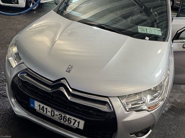 Citroen DS 4 Hatchback, Diesel, 2014, Silver