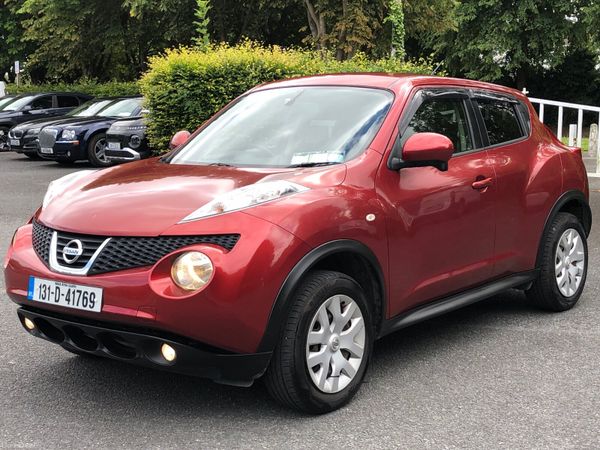 Nissan Juke SUV, Petrol, 2013, Red