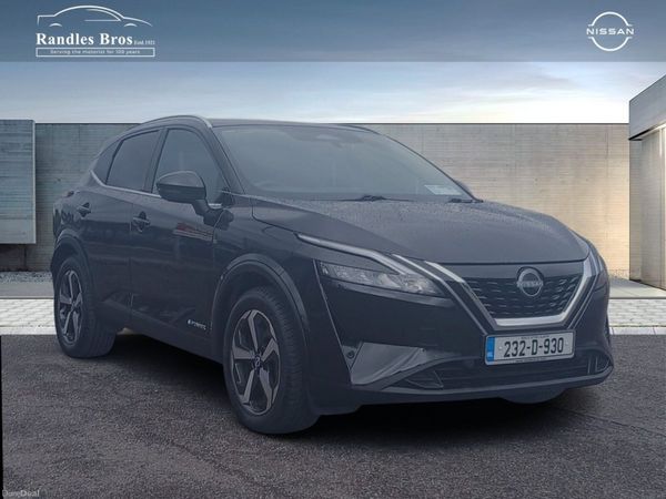 Nissan Qashqai MPV, Petrol, 2023, Black