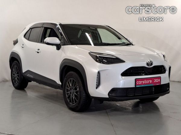 Toyota Yaris Cross Hatchback, Petrol Hybrid, 2024, White