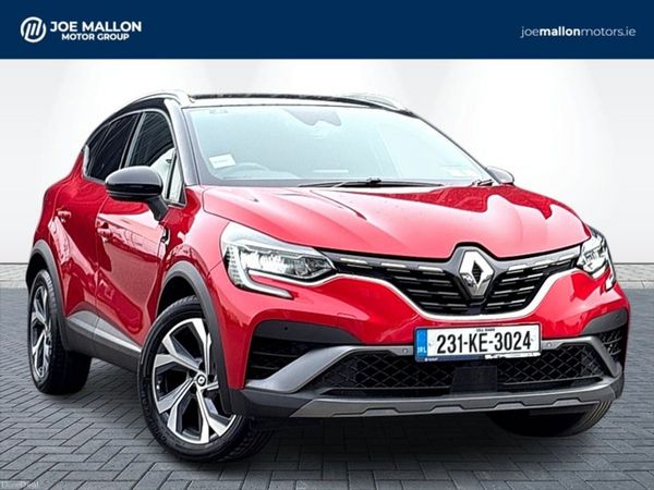 Renault Captur Hatchback, Petrol, 2023, Red