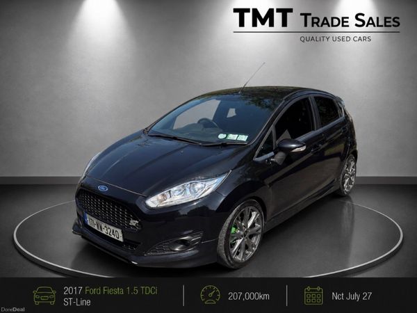 Ford Fiesta Hatchback, Diesel, 2017, Black