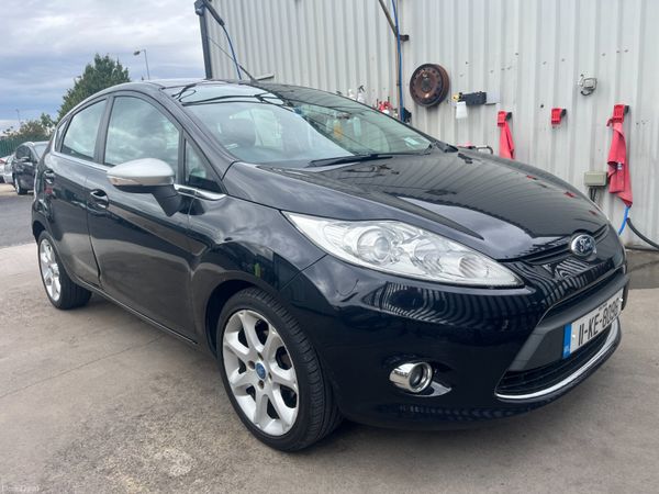 Ford Fiesta Hatchback, Petrol, 2011, Black