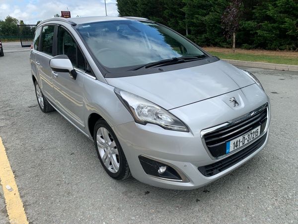 Peugeot 5008 MPV, Diesel, 2014, Silver