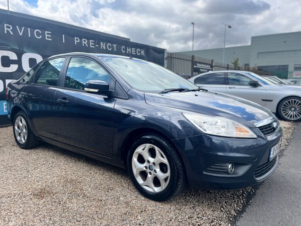 Ford Focus Saloon, Diesel, 2010, Grey