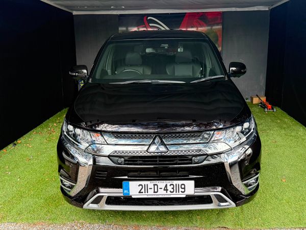 Mitsubishi Outlander SUV, Petrol Plug-in Hybrid, 2021, Black