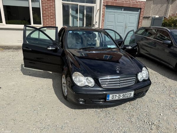 Mercedes-Benz C-Class Saloon, Petrol, 2007, Black