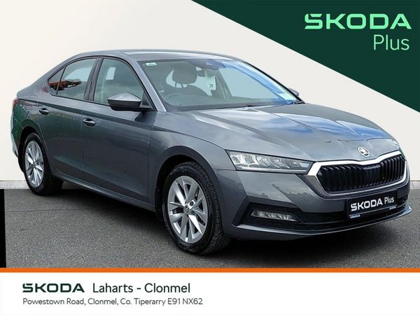 Skoda Octavia Saloon, Diesel, 2024, Grey