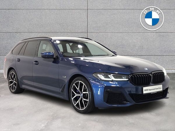 BMW 5-Series Estate, Petrol Plug-in Hybrid, 2023, Blue