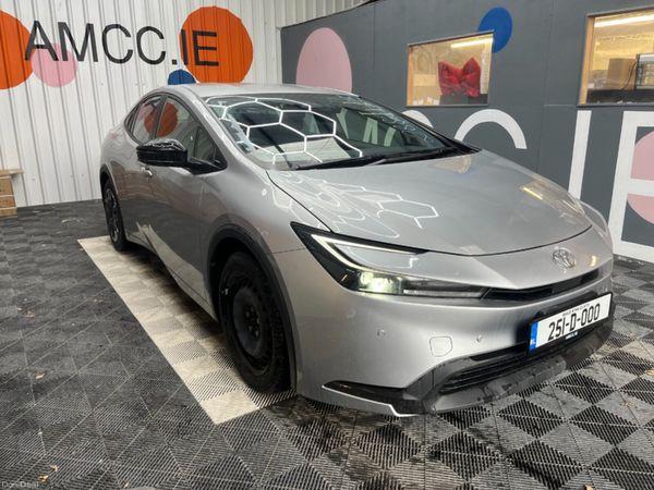 Toyota Prius Saloon, Petrol Hybrid, 2025, Silver