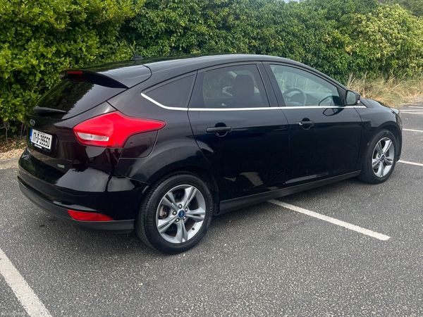 Ford Focus Hatchback, Petrol, 2017, Black