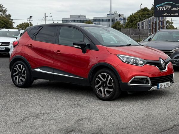 Renault Captur Hatchback, Diesel, 2015, Red