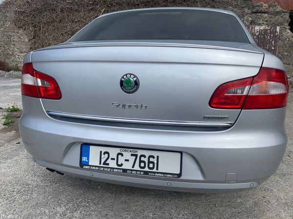Skoda Superb Saloon, Diesel, 2012, Silver