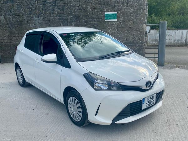 Toyota Vitz Hatchback, Petrol, 2016, White