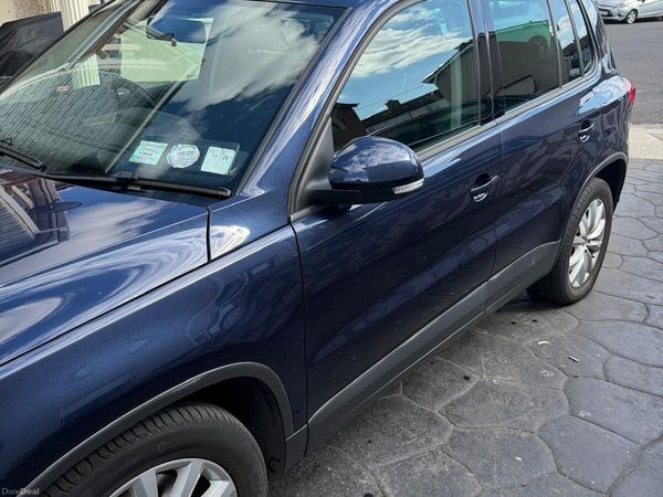 Volkswagen Tiguan SUV, Diesel, 2016, Blue