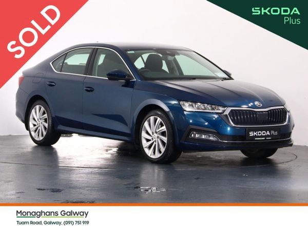Skoda Octavia Saloon, Diesel, 2023, Blue