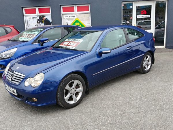 Mercedes-Benz C-Class Coupe, Petrol, 2007, Blue