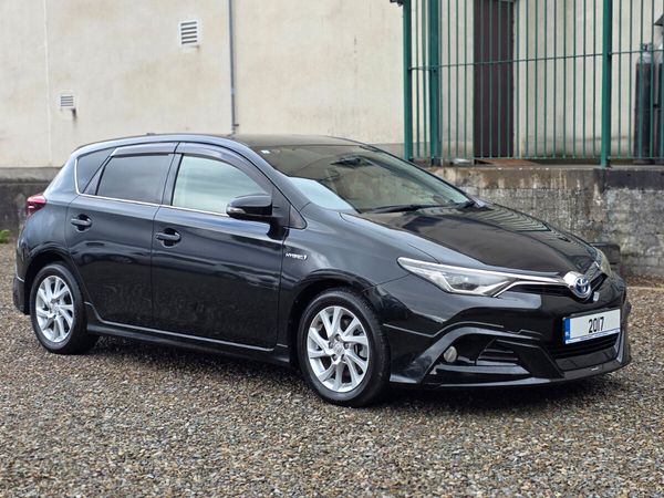 Toyota Auris Hatchback, Petrol Hybrid, 2017, Black