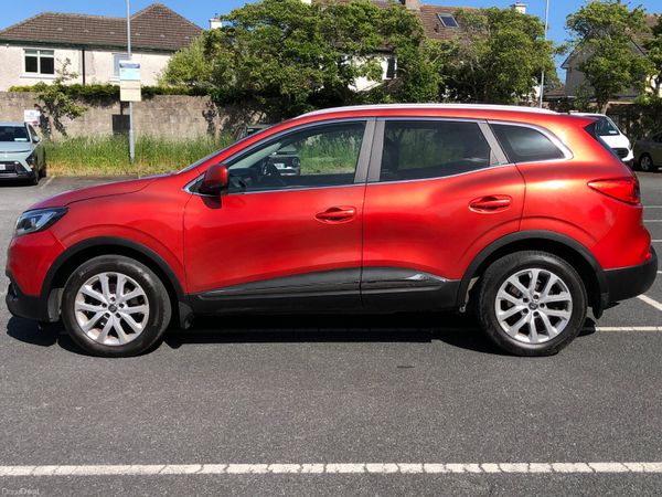 Renault Kadjar SUV, Diesel, 2016, Red