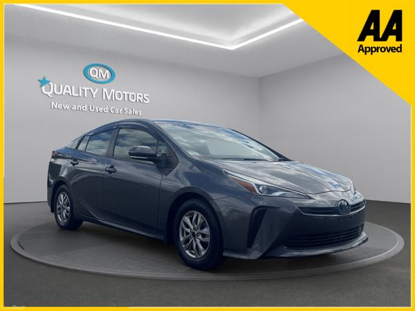 Toyota Prius Saloon, Petrol Hybrid, 2021, Grey