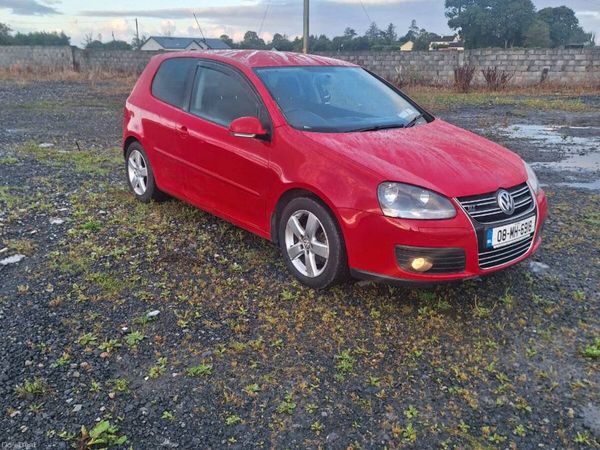 Volkswagen Golf Hatchback, Petrol, 2008, Red