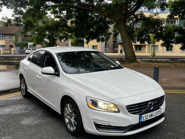 Volvo S60 Saloon, Diesel, 2013, White