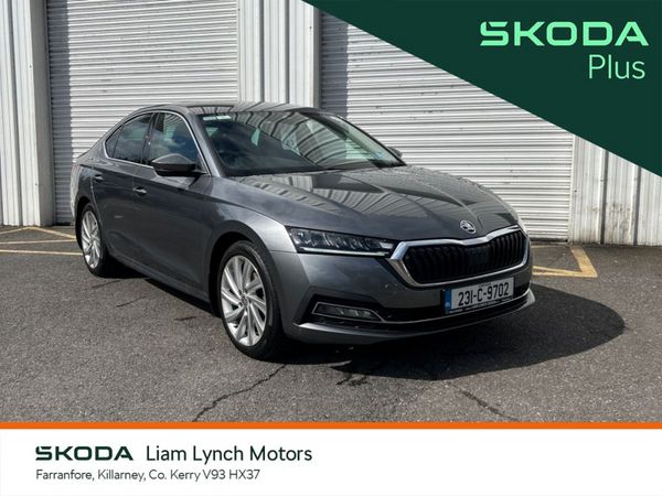 Skoda Octavia Saloon, Petrol, 2023, Grey