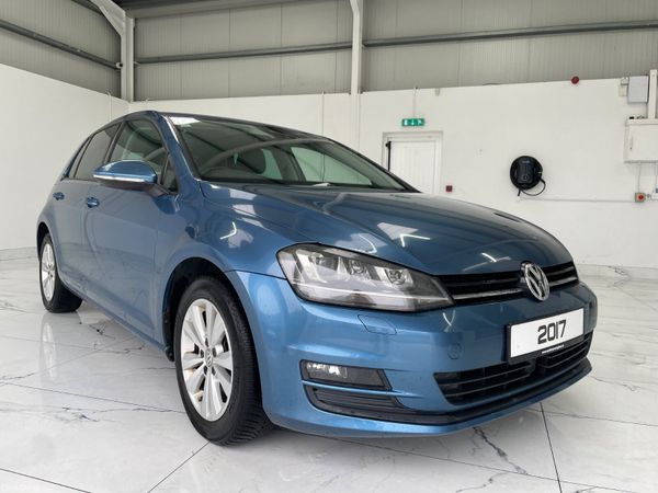 Volkswagen Golf Hatchback, Petrol, 2017, Blue