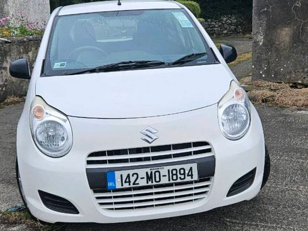 Suzuki Alto Hatchback, Petrol, 2014, White