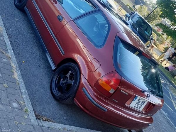 Honda Civic Hatchback, Petrol, 1998, Red