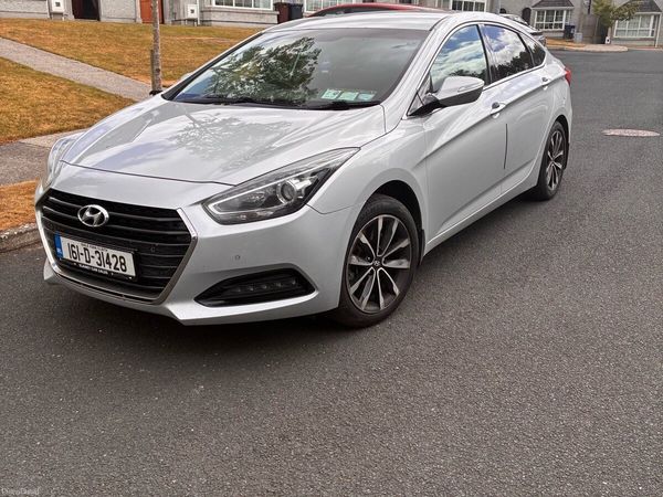 Hyundai i40 Saloon, Diesel, 2016, Silver