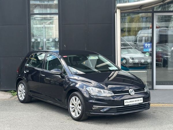 Volkswagen Golf Estate, Petrol, 2018, Black